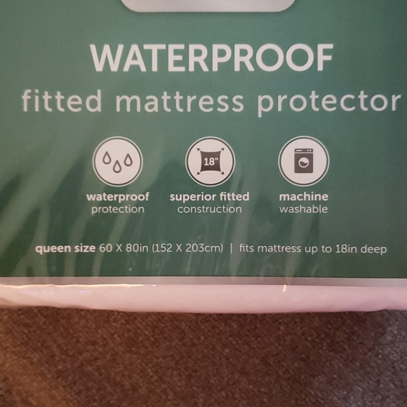 Allerease Queen Waterproof Mattress Protector - Picture 2 of 7